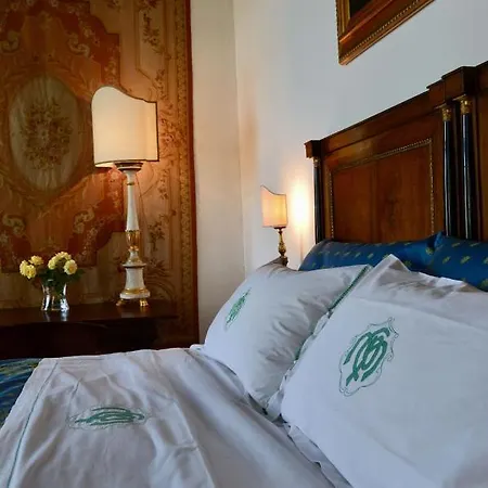 Ottelio De Carvalho *